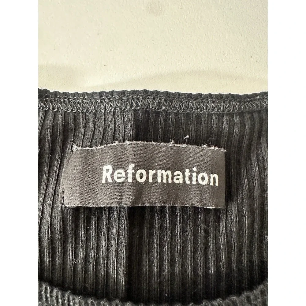 Reformation Top Women's Large Black Crop Stretch Basic Short‎ Sleeve Classic